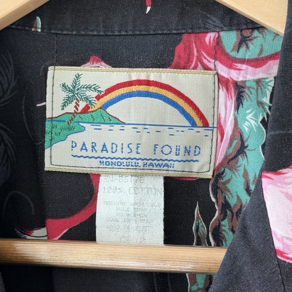 Paradise Found Hawaiian‎ Shirt med Pink Flamingo AOP Made in Hawaii Magnum PI - Picture 3 of 5